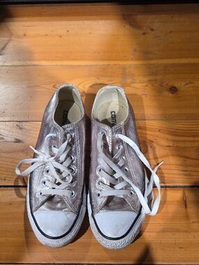 Converse Shimmering Rose Low-Top Sneakers
